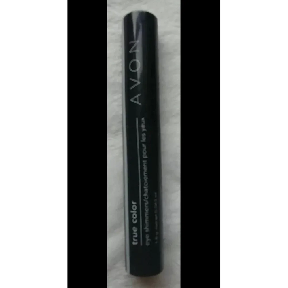 Eye Shadow Pencil New Avon color petal Purple womans make up beauty